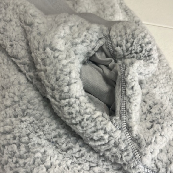 PINK High Waist Sherpa Joggers Gray NWT Cozy Sz L - Picture 10 of 10